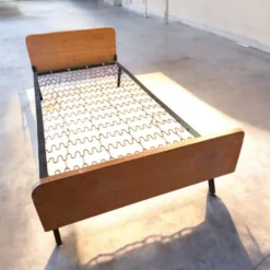 Daybed ou lit simple années 50