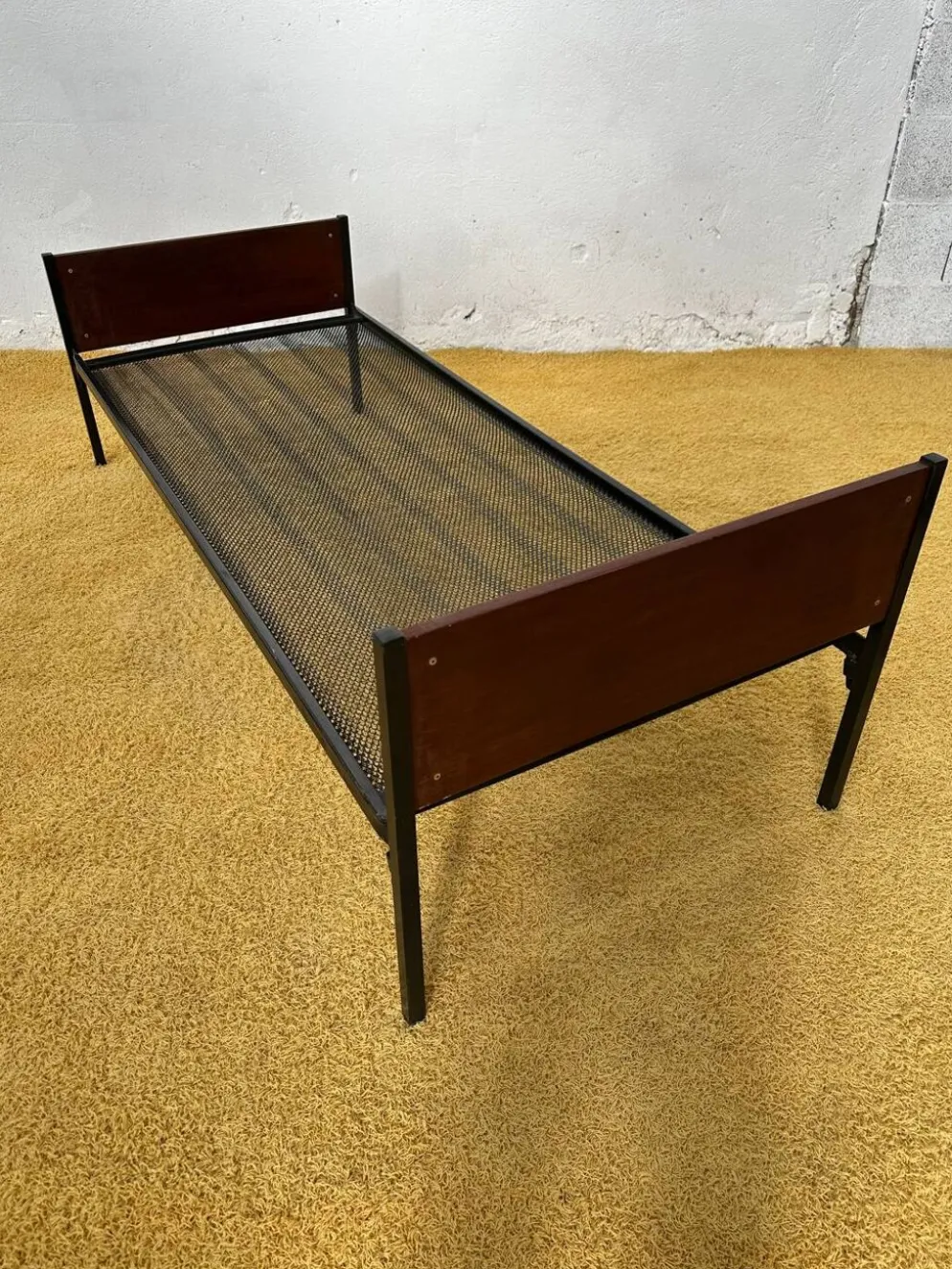 Daybed ou lit simple scandinave placage teck