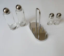 design Ettore Sottsass set Alessi sel povre vinaigre huile en verre et méta