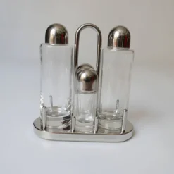 design Ettore Sottsass set Alessi sel povre vinaigre huile en verre et méta
