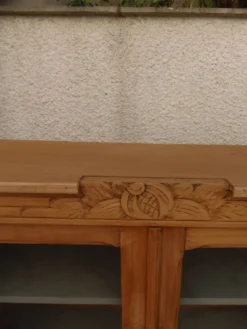 Desserte Art Déco en bois, 2 portes vitrées.