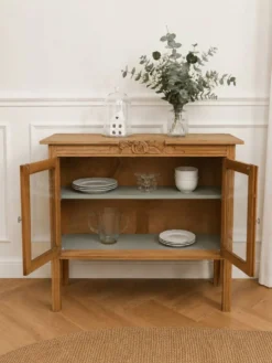 Desserte Art Déco en bois, 2 portes vitrées.