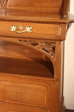 Desserte Art Nouveau