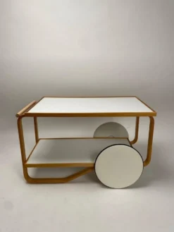 Desserte 901 attribuée à Alvar Aalto pour Artek Finlande, années 1960