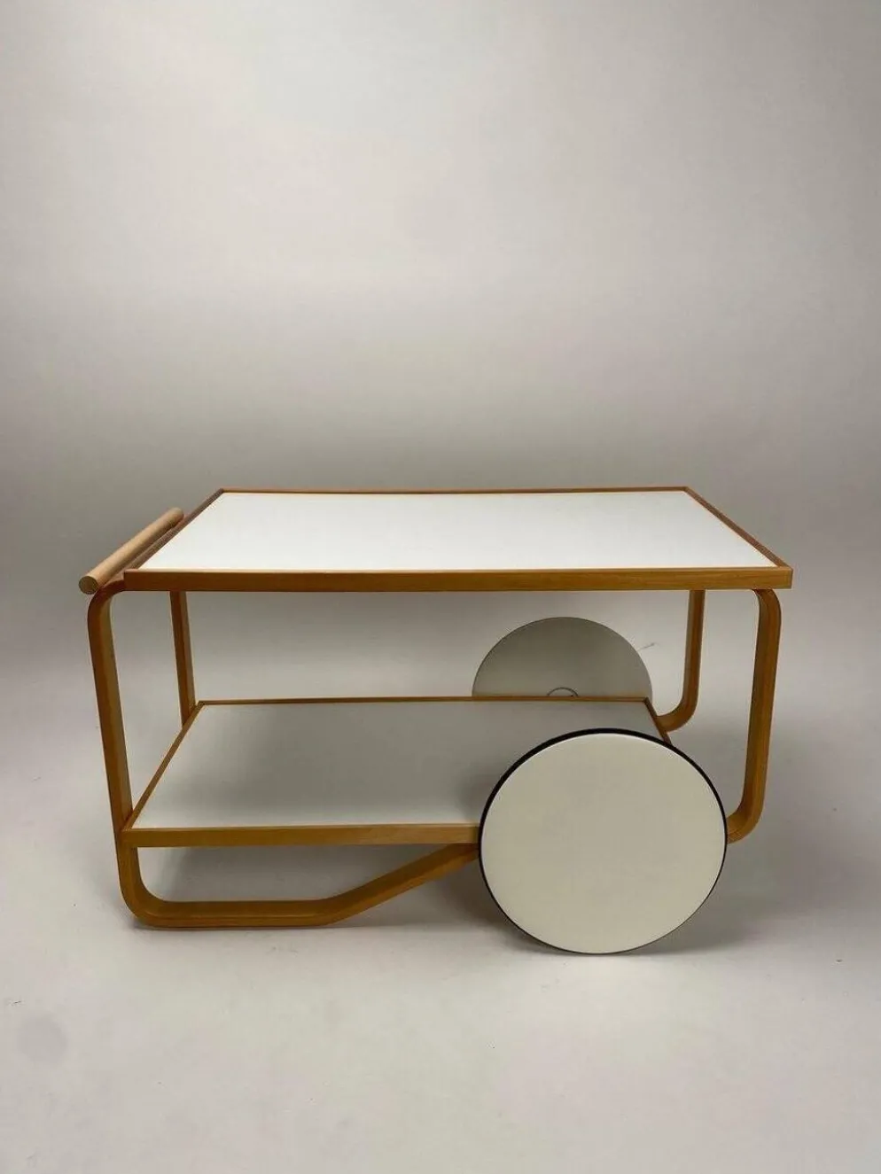 Desserte 901 attribuée à Alvar Aalto pour Artek Finlande, années 1960