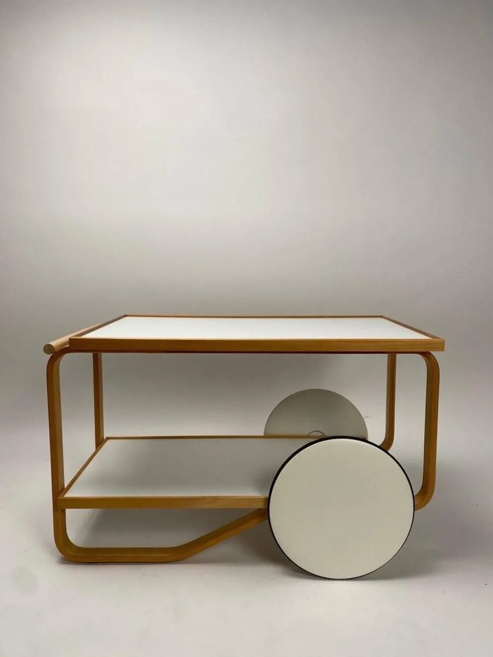 Desserte 901 attribuée à Alvar Aalto pour Artek Finlande, années 1960