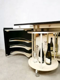 Desserte bar à cocktail 'Chêne noirci' Belgique 1970