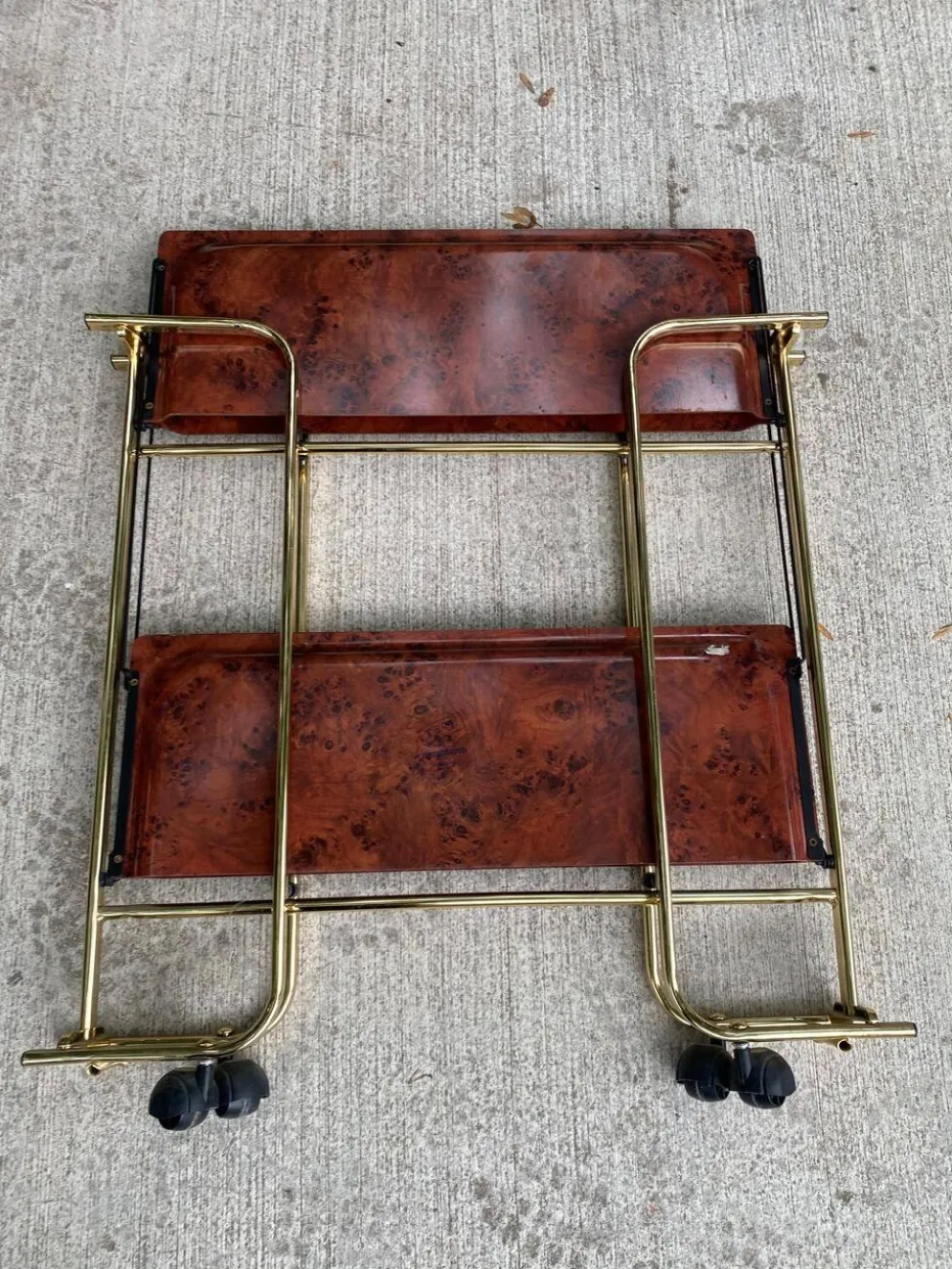 Desserte bar pliante vintage 70s laiton imitation loupe de bois style Dinet