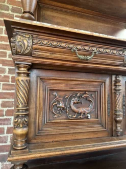 Desserte - Buffet ancien en noyer Henri II XIXeme
