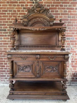 Desserte - Buffet ancien en noyer Henri II XIXeme