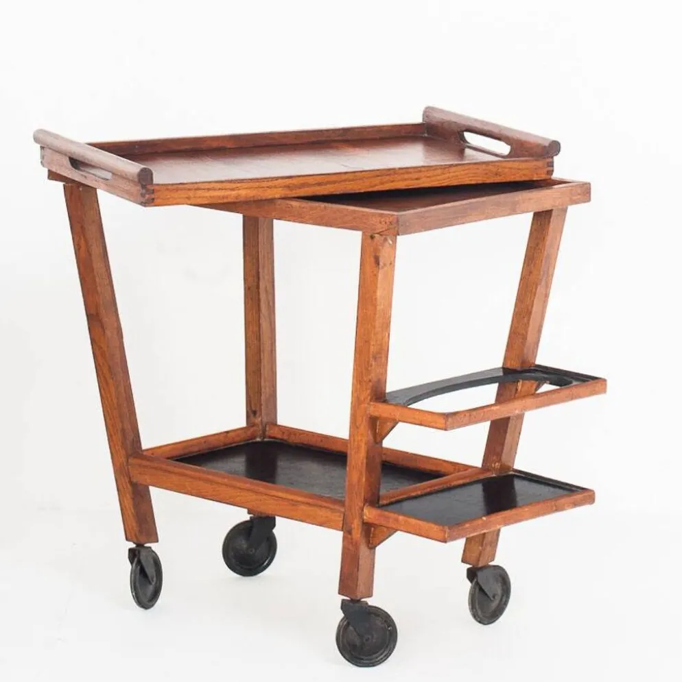 Desserte/chariot de bar vintage en chêne. Plateau amovible. France 1950s