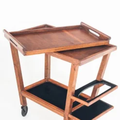 Desserte/chariot de bar vintage en chêne. Plateau amovible. France 1950s