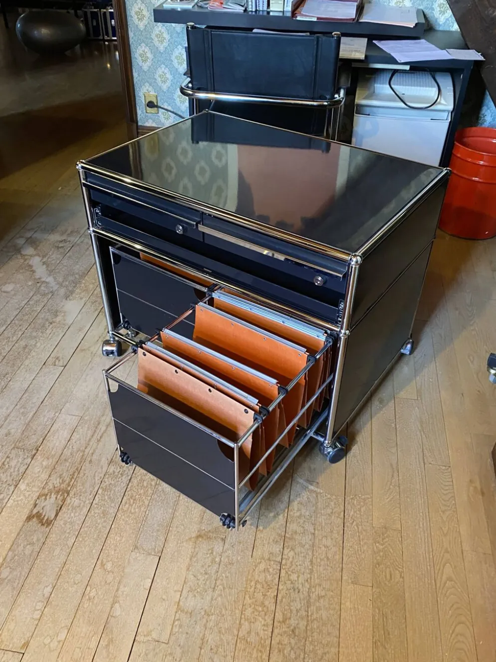 Desserte de bureau USM Haller