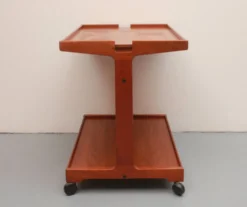 Desserte des années 70 en teck