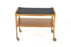 Desserte en bois de style mid-century moderne avec plateau amovible