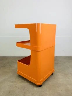 Desserte Flair pour Prisunic en plastique orange, seventies
