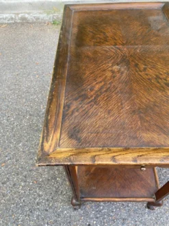 Desserte Louis XV avec 2 tiroirs en bois massif du 19ème