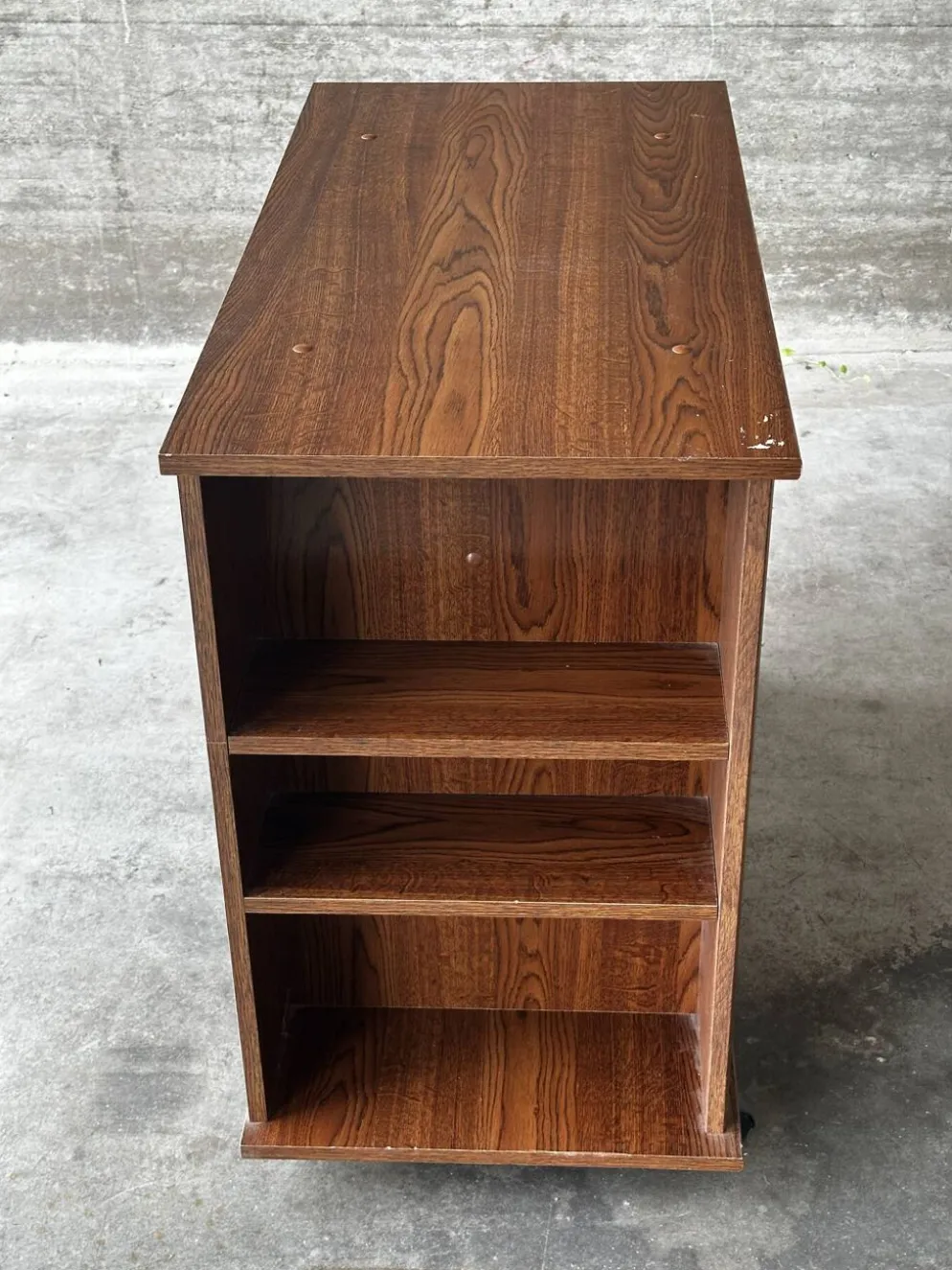 Desserte meuble bar vintage sur roulettes – années 60-70