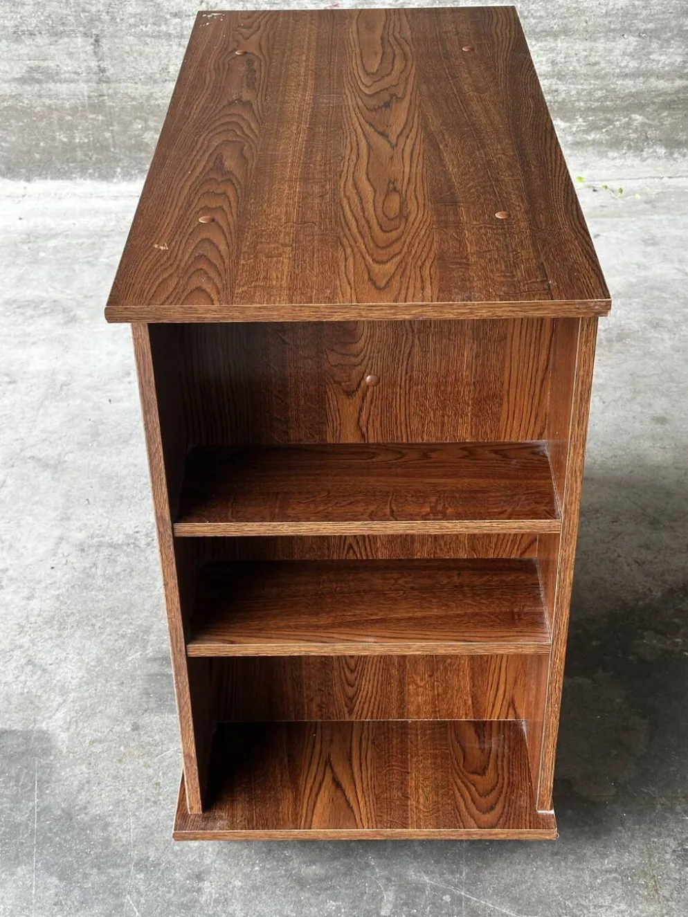 Desserte meuble bar vintage sur roulettes – années 60-70