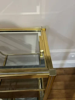 Desserte ou bar roulant