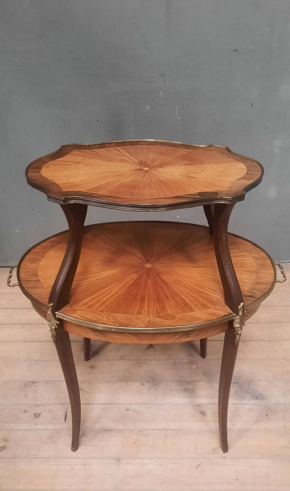 Desserte à 2 plateaux 1900 style Louis XV
