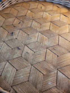 Desserte ronde en rotin et bois