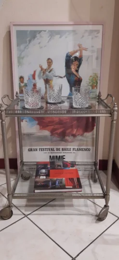 Desserte roulante en laiton argenté