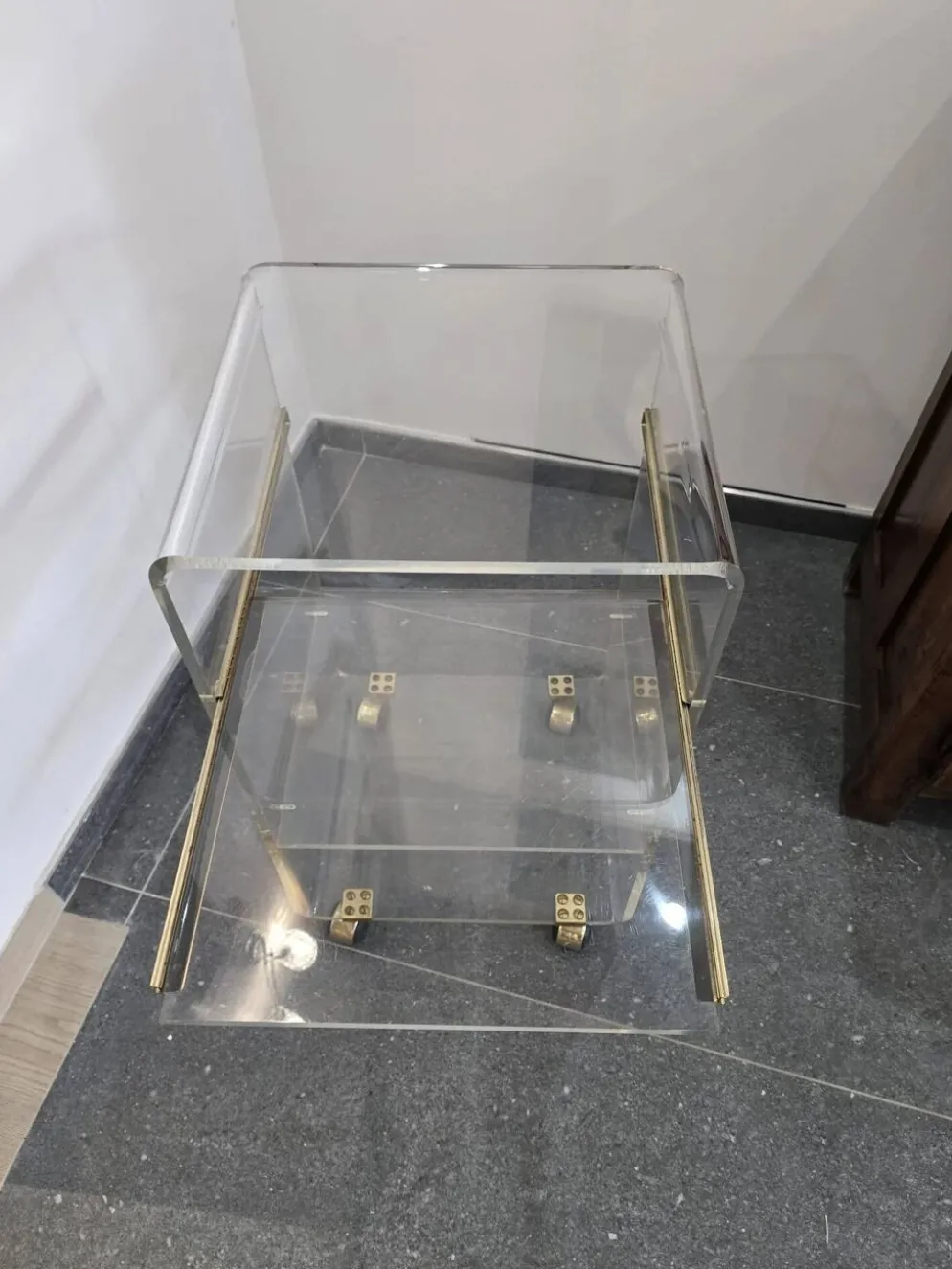 Desserte roulante en plexiglas – Marais International – années 1970-1980