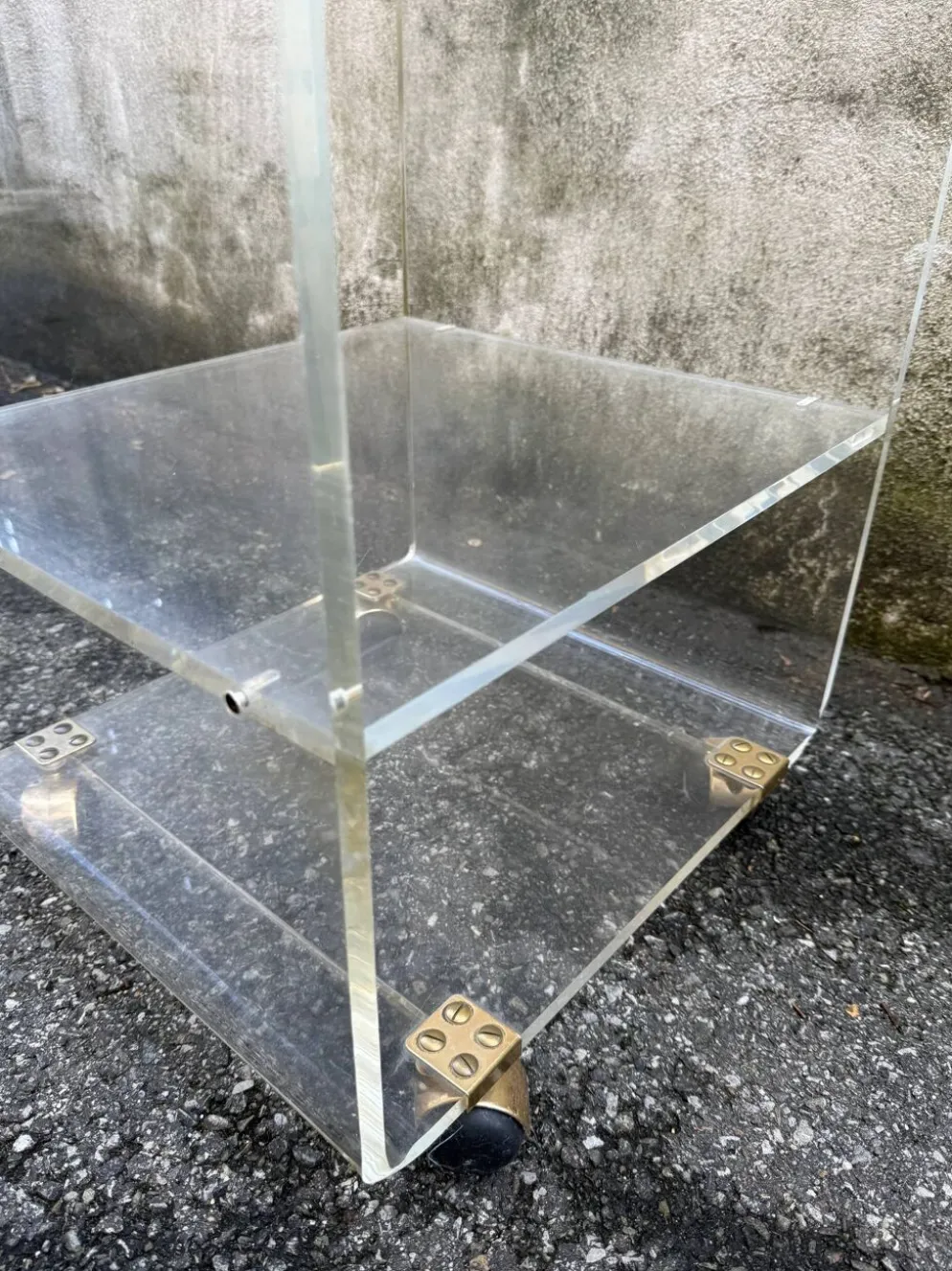Desserte roulante en plexiglas – Marais International – années 1970-1980
