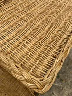 Desserte roulante vintage 1950 en osier et tubulure noire