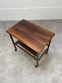 Desserte scandinave arrebo mobler en palissandre plateau portefeuille