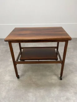 Desserte scandinave arrebo mobler en palissandre plateau portefeuille