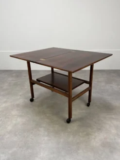 Desserte scandinave arrebo mobler en palissandre plateau portefeuille