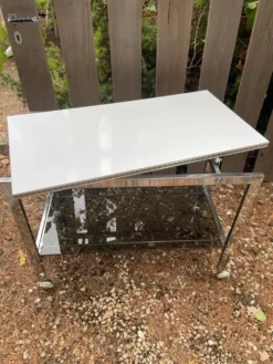 Desserte/table d appoint pivotante années 70