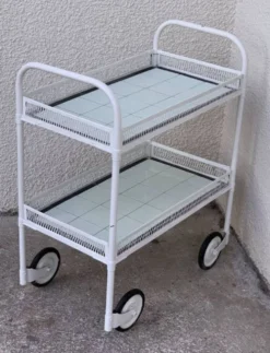 Desserte vintage en métal ajouré 1950