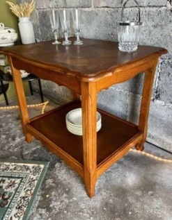 Desserte vintage Napoléon III, en chêne massif