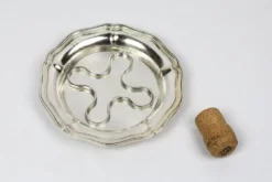 Dessous de bouteille Christofle en métal argenté, contours filets, XIXe
