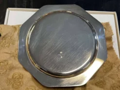 Dessous de bouteille en métal argenté Christofle modèle Villars