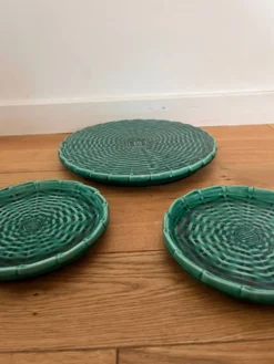 Dessous de bouteilles et plat céramique