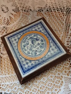 Dessous de plat ancien