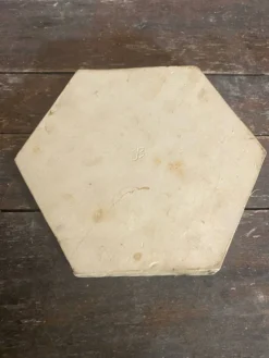 Dessous de plat ancien en grès émaillé bleu, France
