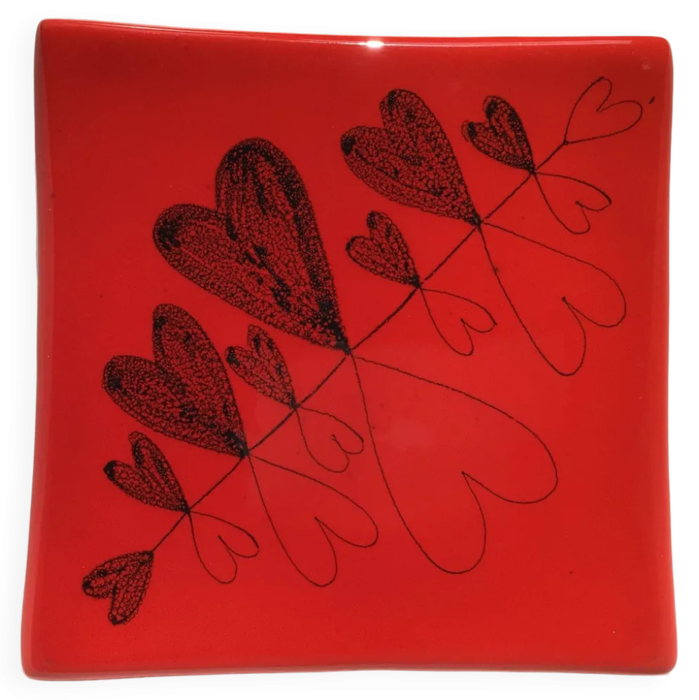 Dessous de plat cœur rouge