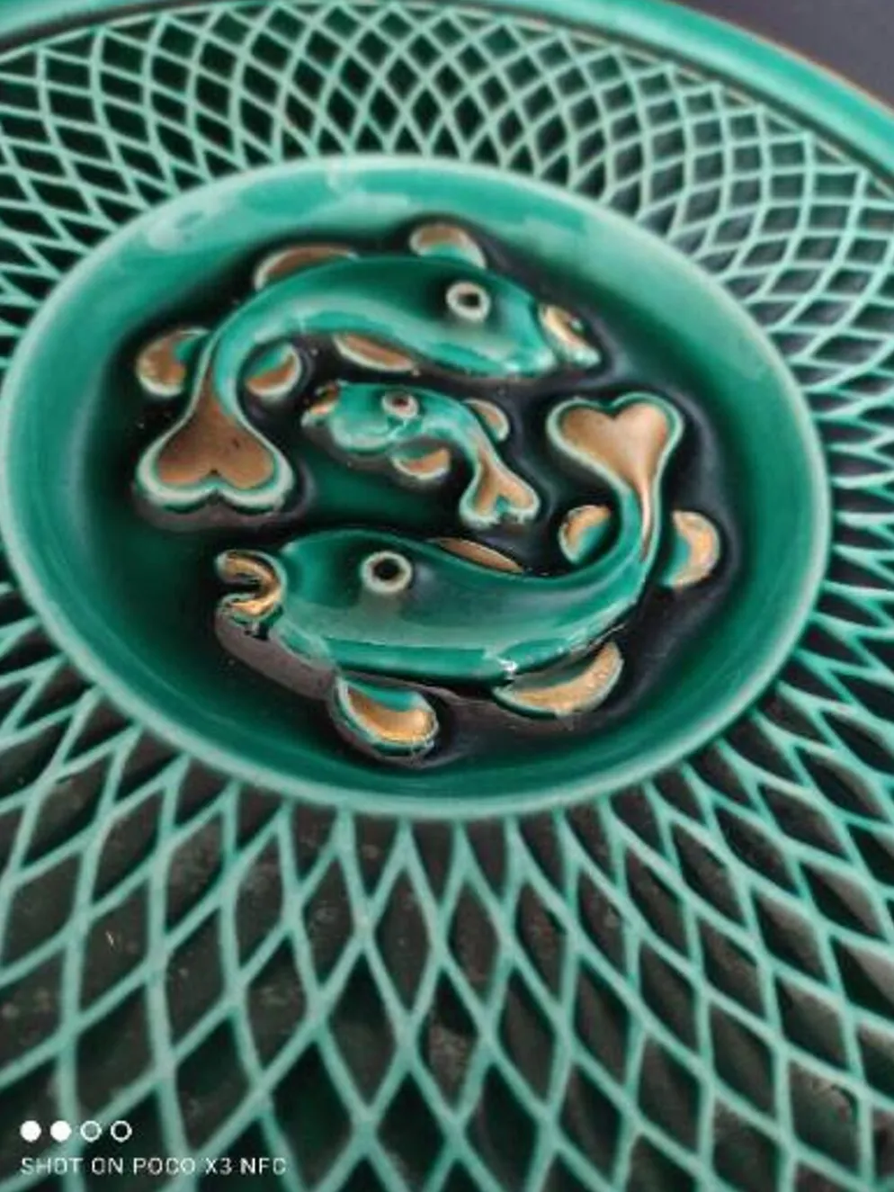 Dessous de plat, dessous de bouteille et porte-couteaux en céramique verte