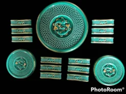 Dessous de plat, dessous de bouteille et porte-couteaux en céramique verte