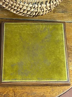 Dessous de plat en céramique et bois