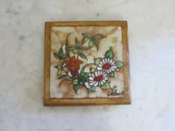 Dessous de plat en faïence