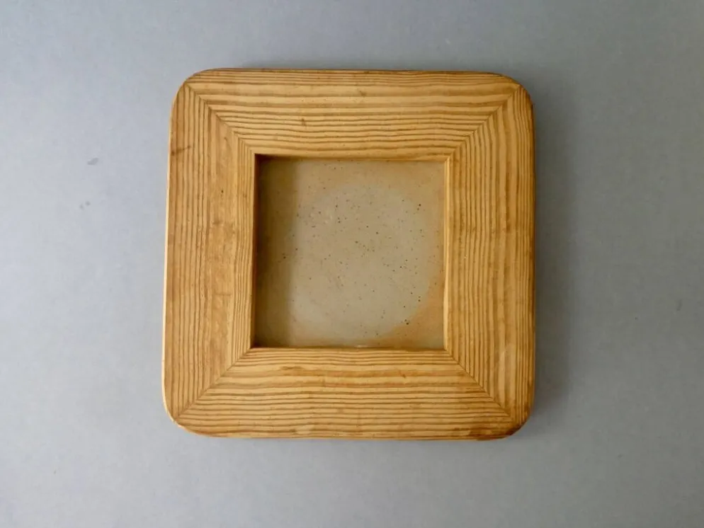 Dessous de plat en pin et en grès du Marais France, années 80