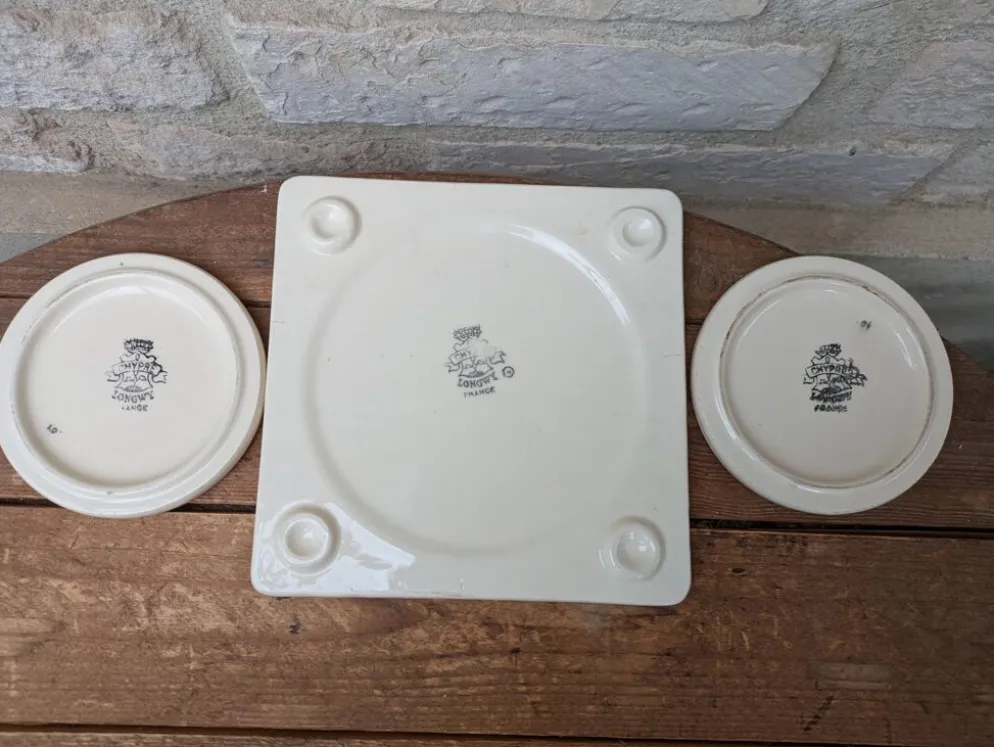 Dessous de plat et 2 dessous de bouteille Longwy modèle Chypre