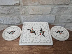 Dessous de plat et 2 dessous de bouteille Longwy modèle Chypre