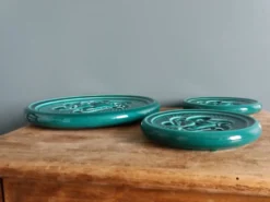Dessous de plat et deux dessous de bouteilles